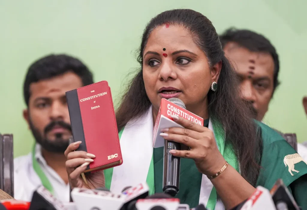 केसीआर ने अपनी बेटी कविता को BRS से किया निष्कासित
