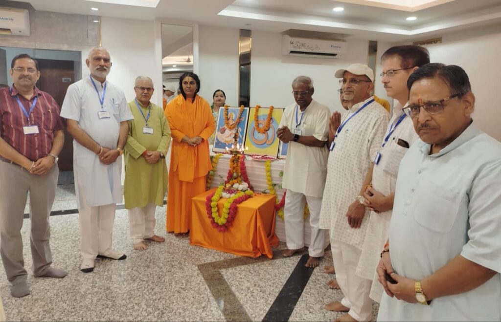विद्या भारती की शैक्षिक संगोष्ठी, भारत केंद्रित शिक्षा पर जोर विद्या भारती की शैक्षिक संगोष्ठी भारत केंद्रित शिक्षा पर जोर