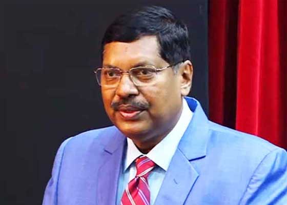 CJI गवई पर हमला: पीएम मोदी बोले – ‘हर भारतीय आक्रोशित’, शांत प्रतिक्रिया की सराहना CJI गवई पर हमला पीएम मोदी बोले - हर भारतीय आक्रोशित