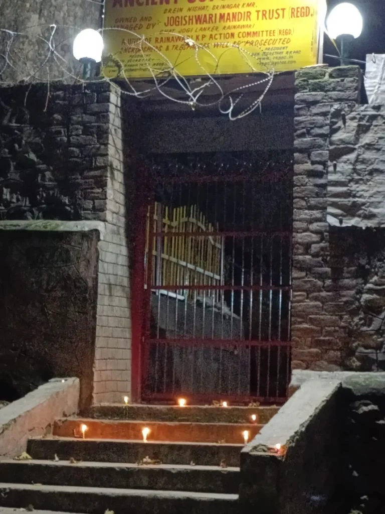 35 साल बाद जोगेश्वरी मंदिर और गोपी तीर्थ की दीयों से जगमगाहट, कश्मीर में आध्यात्मिक पुनरुत्थान