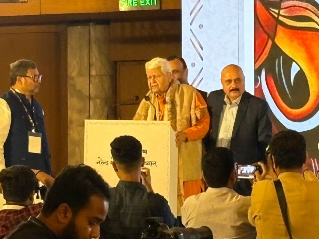दैनिक जागरण साहित्य सम्मान: अमित शाह ने किया महेंद्र मधुकर के ‘वक्रतुंड’ उपन्यास को सम्मानित