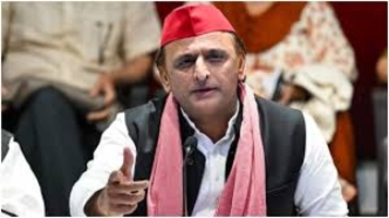 अखिलेश यादव के बयान ने सुलगाई सियासत की चिंगारी! अखिलेश यादव के बयान ने सुलगाई सियासत की चिंगारी!