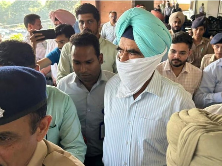 आलीशान जिंदगी से फर्श पर: DIG भुल्लर की जेल में कटी मुश्किल रात