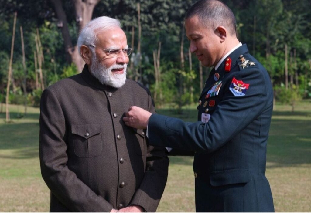 प्रधानमंत्री मोदी ने सशस्त्र सेना झंडा दिवस पर दी शुभकामनाएँ
