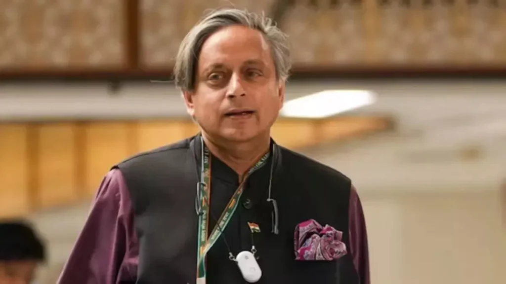 विदेश नीति किसी दल की नहीं, भारत की होती है: शशि थरूर विदेश नीति किसी दल की नहीं, भारत की होती है: शशि थरूर