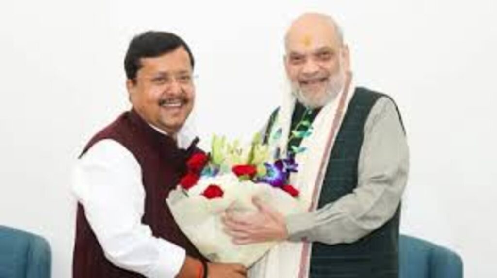 यूपी बीजेपी को नया अध्यक्ष, लेकिन क्या संगठन सच में जागेगा? यूपी बीजेपी को नया अध्यक्ष, लेकिन क्या संगठन सच में जागेगा?