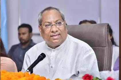 कहीं और छू देते’ संजय निषाद की टिप्पणी से बवाल, बाद में सफाई कहीं और छू देते’ संजय निषाद की टिप्पणी से बवाल, बाद में सफाई