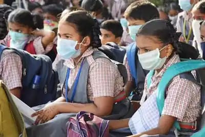 भारत में 45.4 फीसदी लड़कियां नहीं जाती स्कूल भारत में 45.4 फीसदी लड़कियां नहीं जाती स्कूल