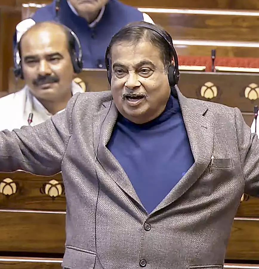 बिना गाड़ी रोके अब एआई से कटेगा टोल, 1500 करोड़ की होगी बचत बिना गाड़ी रोके अब एआई से कटेगा टोल, 1500 करोड़ की होगी बचत