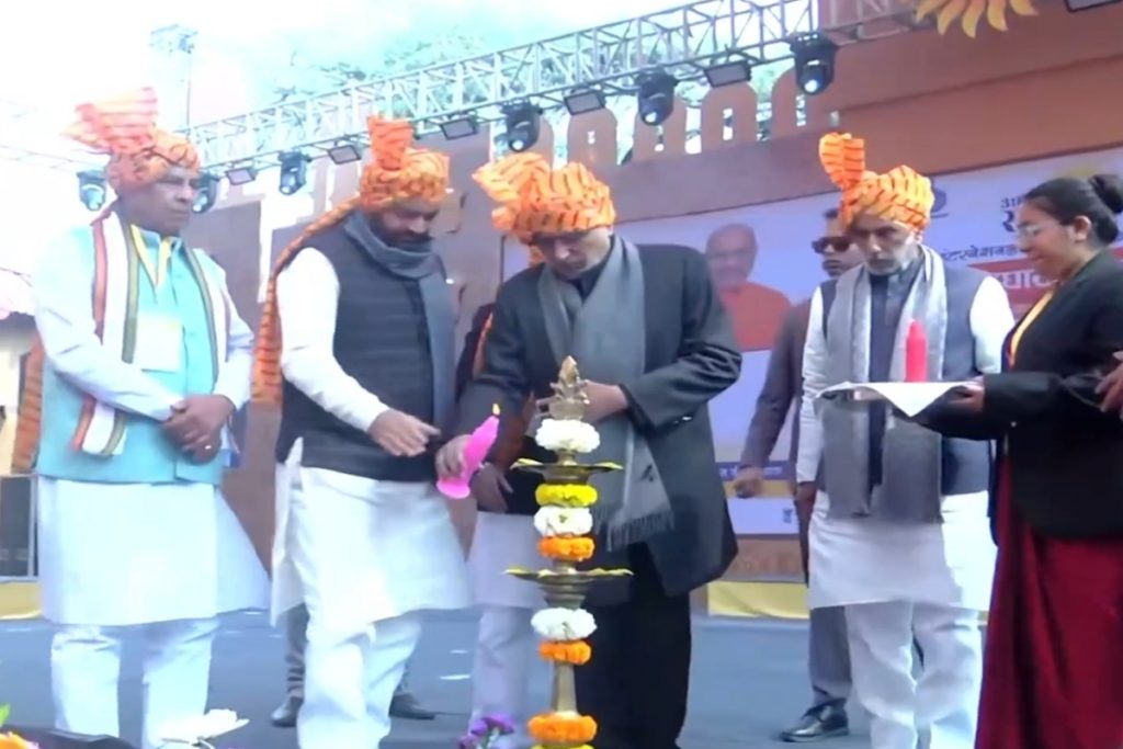 39वें सूरजकुंड अंतरराष्ट्रीय शिल्प मेले का उपराष्ट्रपति ने किया शुभारंभ
