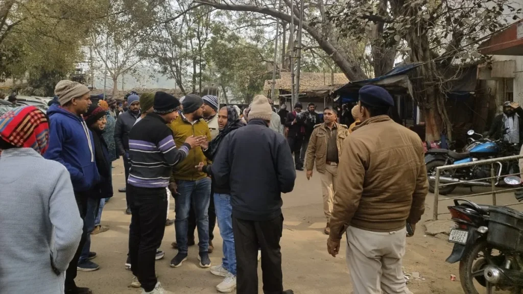 देशभर की अदालतों को बम से उड़ाने की धमकी देशभर की अदालतों को बम से उड़ाने की धमकी, बिहार से पंजाब तक मचा हड़कंप