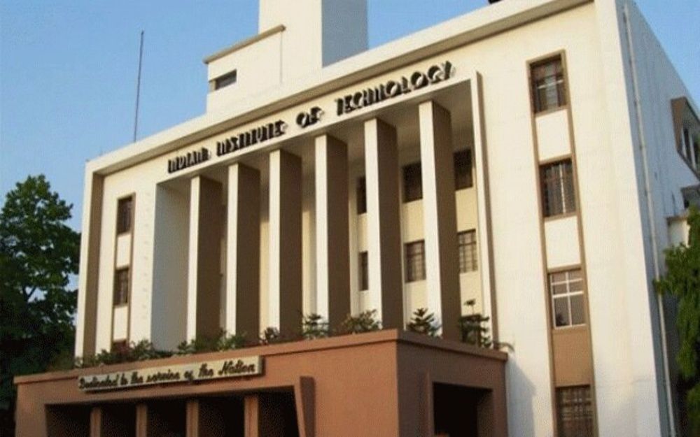 मात्र स्पर्श करना ‘अपराध’ नहीं : गुवाहाटी हाईकोर्ट ने IIT प्रोफेसर को राहत दी मात्र स्पर्श करना 'अपराध' नहीं : गुवाहाटी हाईकोर्ट ने IIT प्रोफेसर को राहत दी
