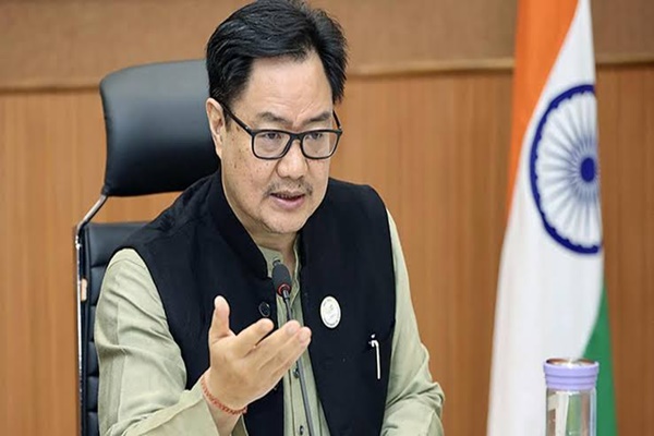 रक्षा मामलों को राजनीतिक हथियार नहीं बनाया जा सकता: किरेन रिजिजू