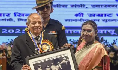 राष्ट्रपति मुर्मू का निजी अस्पतालों को कड़ा संदेश राष्ट्रपति मुर्मू का निजी अस्पतालों को कड़ा संदेश