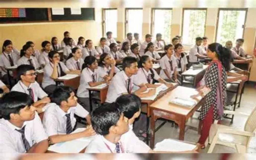 नई शिक्षा नीति के साथ तीसरी भाषा: बहुभाषी भारत एक निर्णायक कदम नई शिक्षा नीति के साथ तीसरी भाषा: बहुभाषी भारत एक निर्णायक कदम