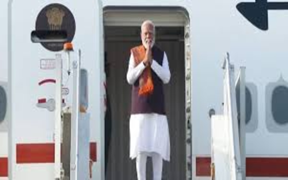 मलेशिया रवाना हुए पीएम मोदी, प्रवासी भारतीयों से करेंगे संवाद मलेशिया रवाना हुए पीएम मोदी, प्रवासी भारतीयों से करेंगे संवाद