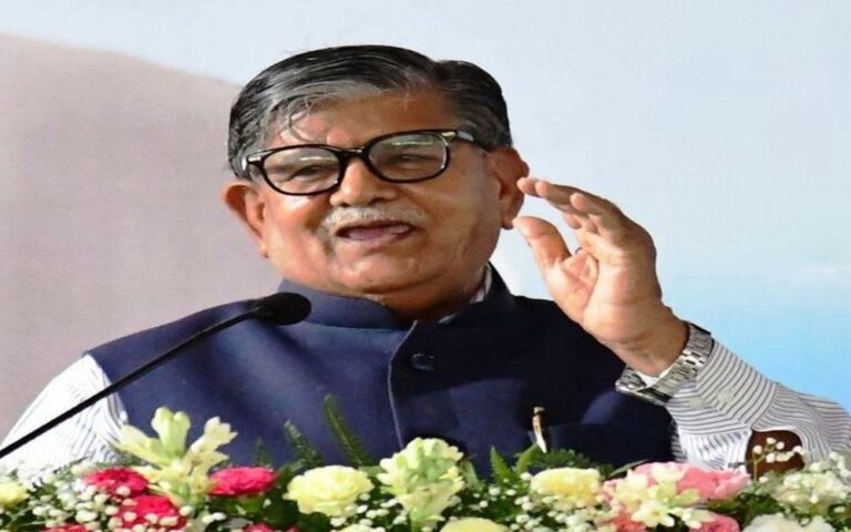 आपकी योजना-आपके द्वार: हर नागरिक तक कल्याण योजनाएँ पहुँचाने पर ज़ोर आपकी योजना-आपके द्वार: हर नागरिक तक कल्याण योजनाएँ पहुँचाने पर ज़ोर