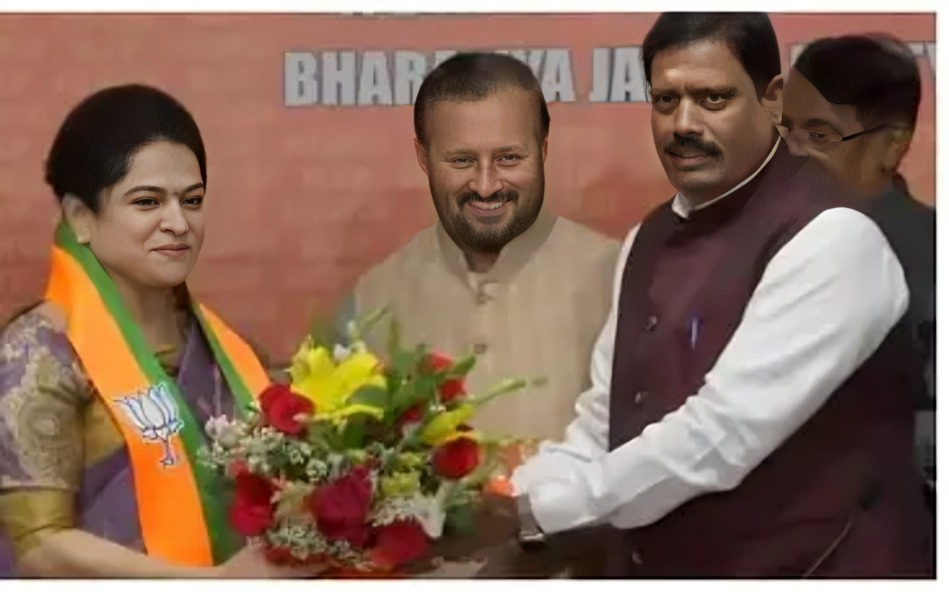 त्रिशूर में पद्मजा का आत्मविश्वास, भाजपा को दिख रही नई राजनीतिक जमीन nalbari-rashtriya-hindu-front-meeting-bolin-baishya-comments-sanatan-society-conversion-cultural-aggression-district-committee formation
