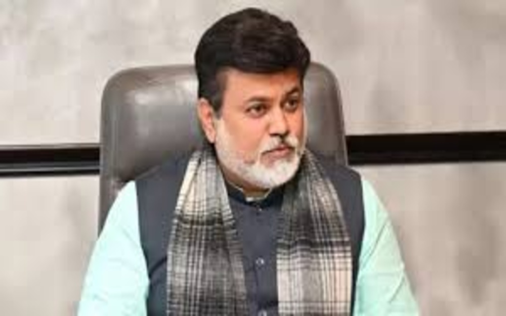 मराठी संगठनों के विरोध के बाद महाराष्ट्र में हिंदी परीक्षा स्थगित मराठी संगठनों के विरोध के बाद महाराष्ट्र में हिंदी परीक्षा स्थगित