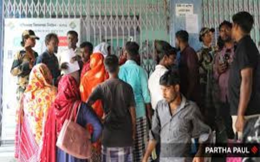 बंगाल में बढ़ती राजनीतिक बेचैनी: घुसपैठ, वोटबैंक और सत्ता की लड़ाई बंगाल में बढ़ती राजनीतिक बेचैनी: घुसपैठ, वोटबैंक और सत्ता की लड़ाई