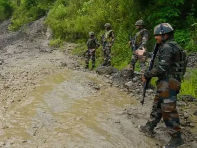 नागालैंड: चुमौकेदीमा IED विस्फोट मामले में पुलिस ने 50,000 रुपये इनाम की घोषणा नागालैंड: चुमौकेदीमा IED विस्फोट मामले में पुलिस ने 50000 रुपये इनाम की घोषणा
