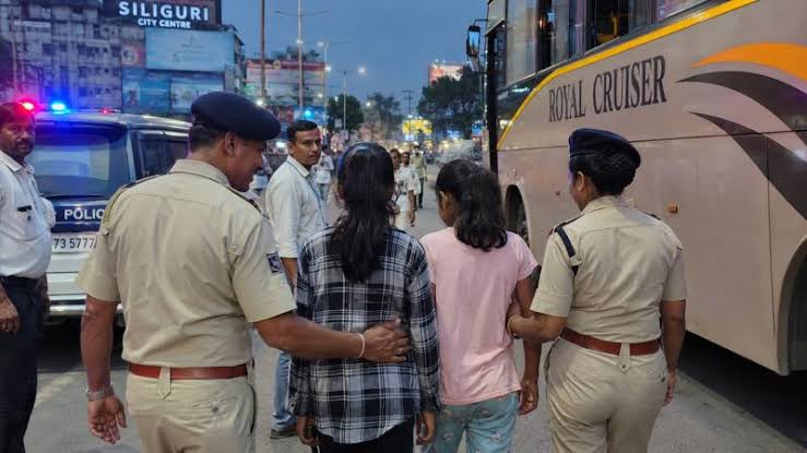 कोरियन कल्चर का सपना दिखाकर दो नाबालिग छात्राओं की तस्करी की साजिश नाकाम