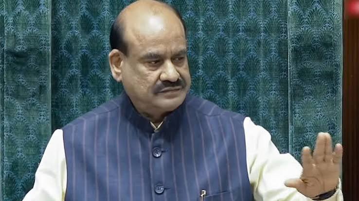 ओम बिरला की मंजूरी : उद्धव बागी शिंदे सेना में, टीएमसी बागी NCPI में ओम बिरला : उद्धव बागी शिंदे सेना में, टीएमसी बागी NCPI से जुड़े
