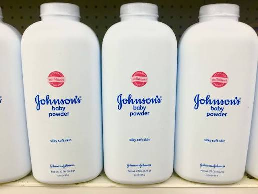 J&J ने बेबी पाउडर कैंसर दावों के निपटारे के लिए $5.5 अरब तक का समझौता प्रस्तावित J&J ने बेबी पाउडर कैंसर दावों के निपटारे के लिए $5.5 अरब तक का समझौता प्रस्तावित