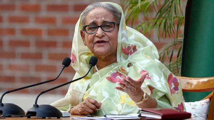 बांग्लादेश प्रधानमंत्री शेख हसीना का दो साल बाद पहली बार सार्वजनिक संबोधन बांग्लादेश प्रधानमंत्री शेख हसीना का दो साल बाद पहली बार सार्वजनिक संबोधन