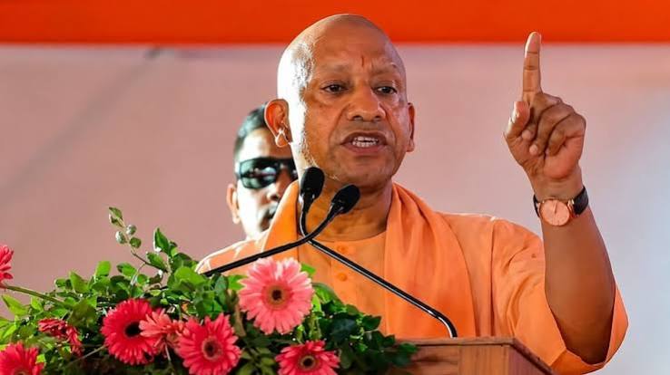 योगी आदित्यनाथ :छात्रों के विरोध के बाद कार्रवाई के आदेश योगी आदित्यनाथ :छात्रों के विरोध के बाद कार्रवाई के आदेश