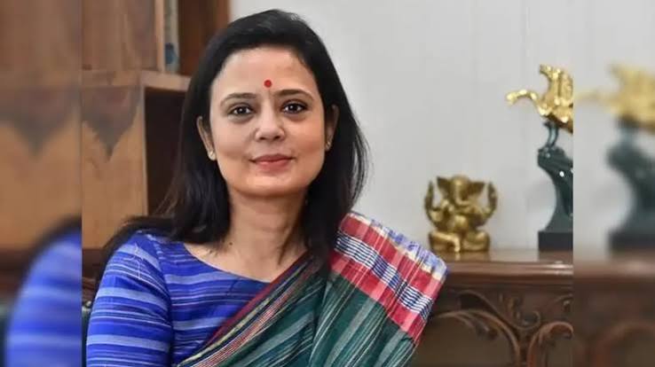 महुआ मोइत्रा ने सर्किट हाउस विवाद पर लोकसभा अध्यक्ष को लिखा पत्र महुआ मोइत्रा ने सर्किट हाउस विवाद पर लोकसभा अध्यक्ष को लिखा पत्र