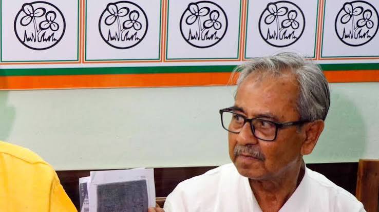 टीएमसी नेता अशीष बनर्जी रामपुरहाट में मृत पाए गए टीएमसी नेता अशीष बनर्जी रामपुरहाट में मृत पाए गए