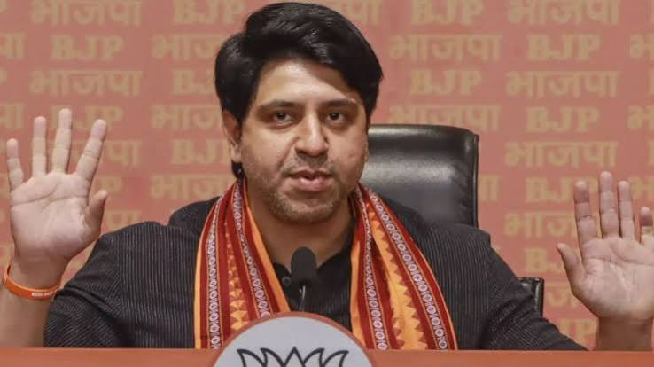 शहजाद पूनावाला ने बीजेपी से इस्तीफा, आर्थिक व निजी वजहें बताईं शहजाद पूनावाला ने बीजेपी से इस्तीफा, आर्थिक व निजी वजहें बताईं